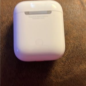 Apple airpods generation 2 with charging case